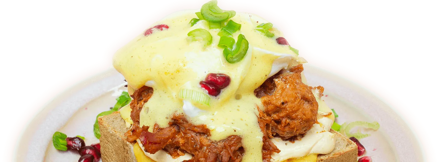 Photo du egg benedict au polled pork chez Haven Annecy.