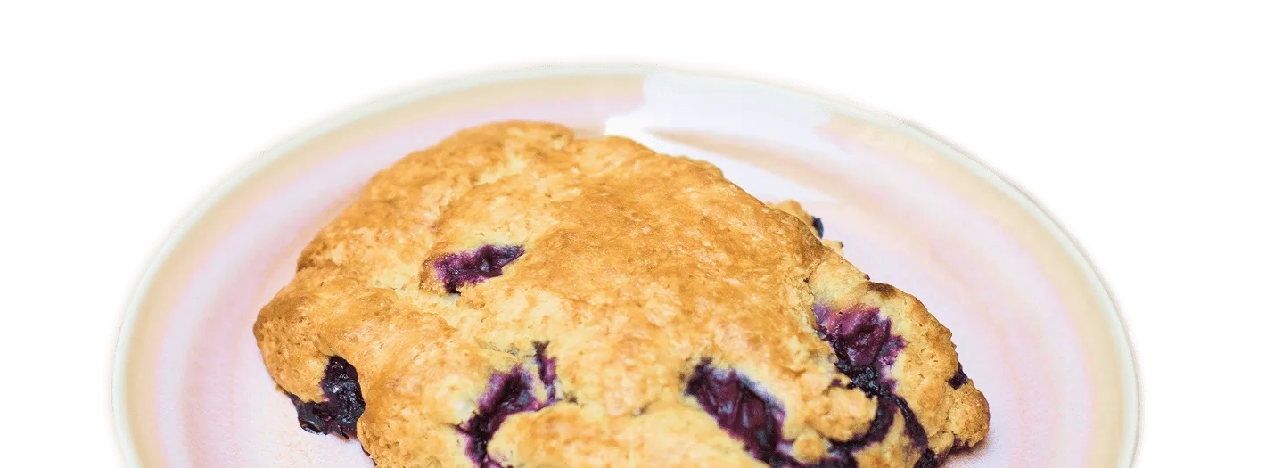 Photo d'un scone aux myrtilles chez Haven annecy.