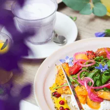 Photo de la foccacia d'été chez Haven Annecy.